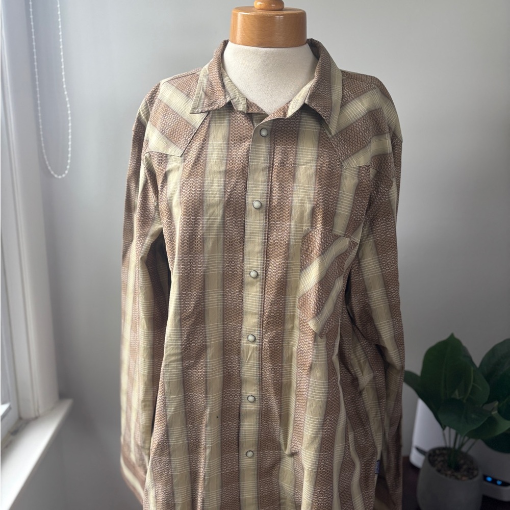Patagonia Brown and Cream Plaid Shirt